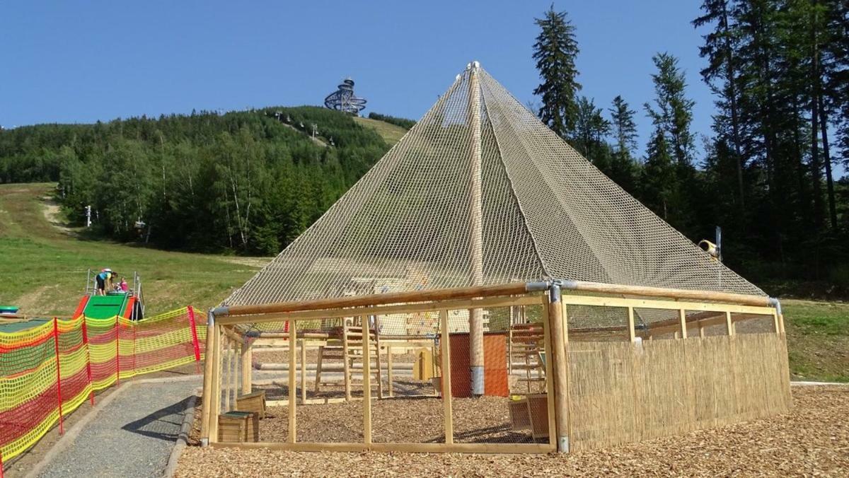 Apartman U Svahu Долни-Морава Экстерьер фото